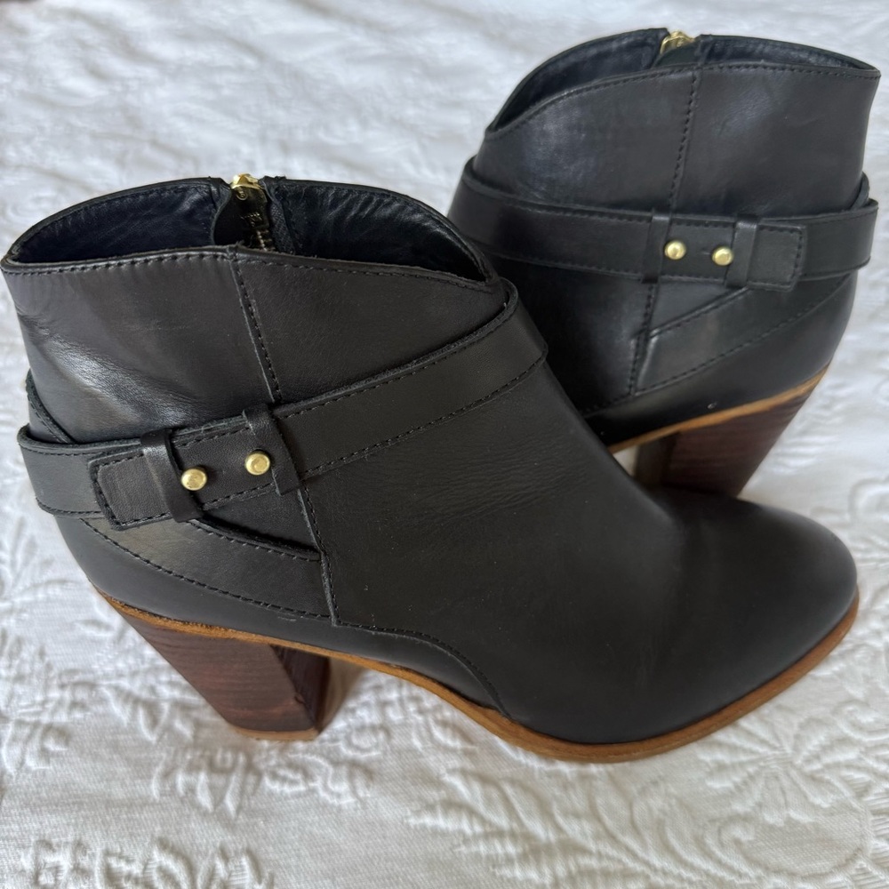 Boden Elegant Black Leather Ankle Boots Size 9